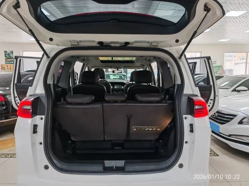 2021 GAC Trumpchi M6 1.5T 169HP L4 7DCT,autocango,china used car exporter,china ev exporter,chinese used car exporter,chinese used ev exporter