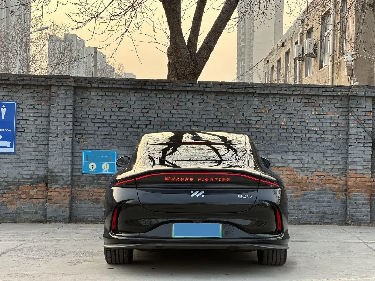 2024 IM L6 BEV 83KWH,autocango,china used car exporter,china ev exporter,chinese used car exporter,chinese used ev exporter
