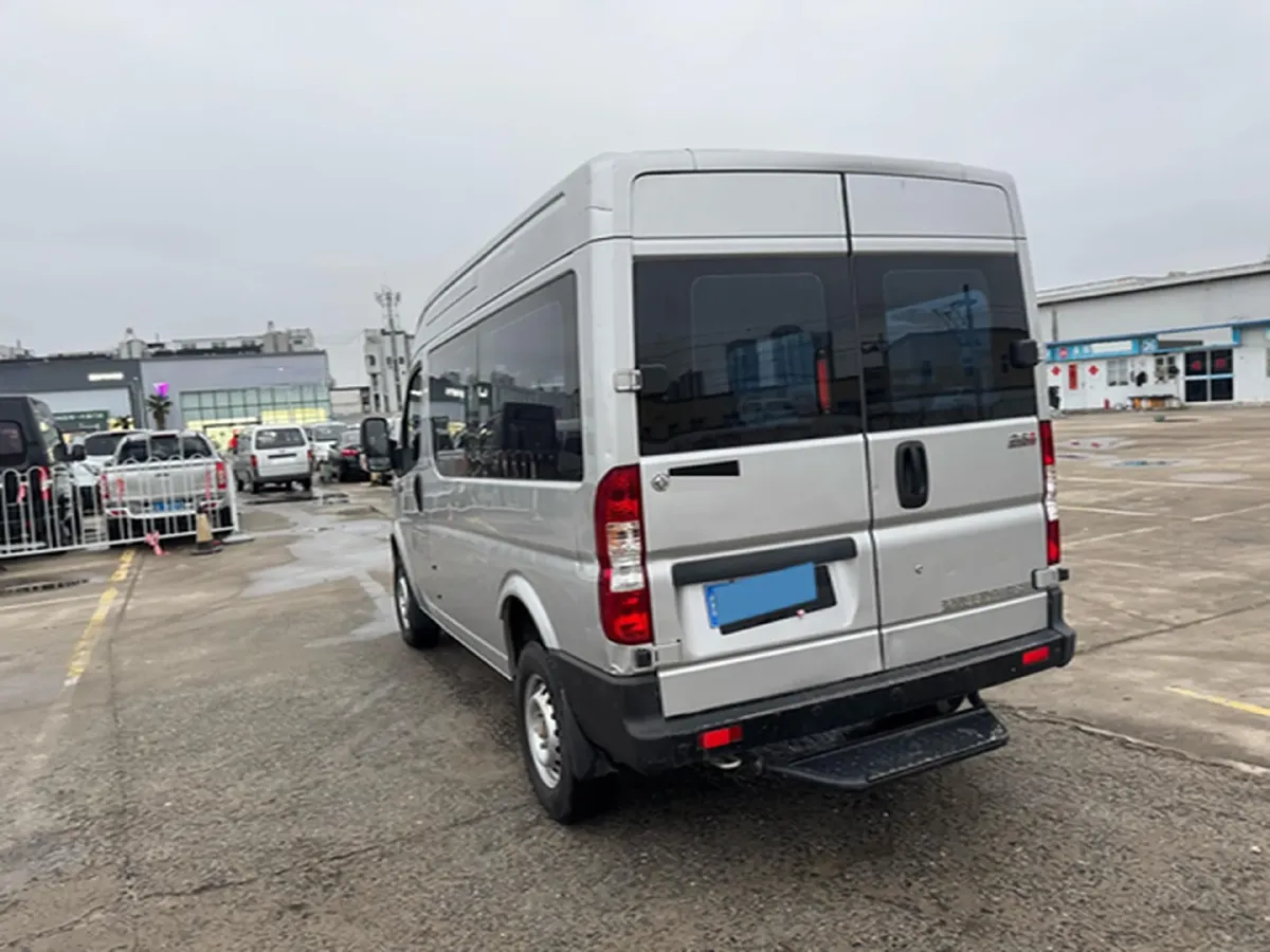 2021 DongFeng DFAC YuFeng 2.5T 136HP L4 6MT,autocango,china used car exporter,china ev exporter,chinese used car exporter,chinese used ev exporter