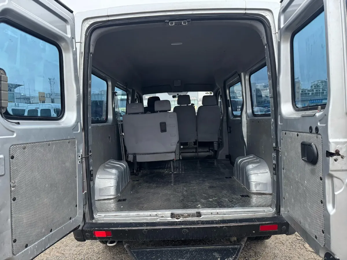 2021 DongFeng DFAC YuFeng 2.5T 136HP L4 6MT,autocango,china used car exporter,china ev exporter,chinese used car exporter,chinese used ev exporter