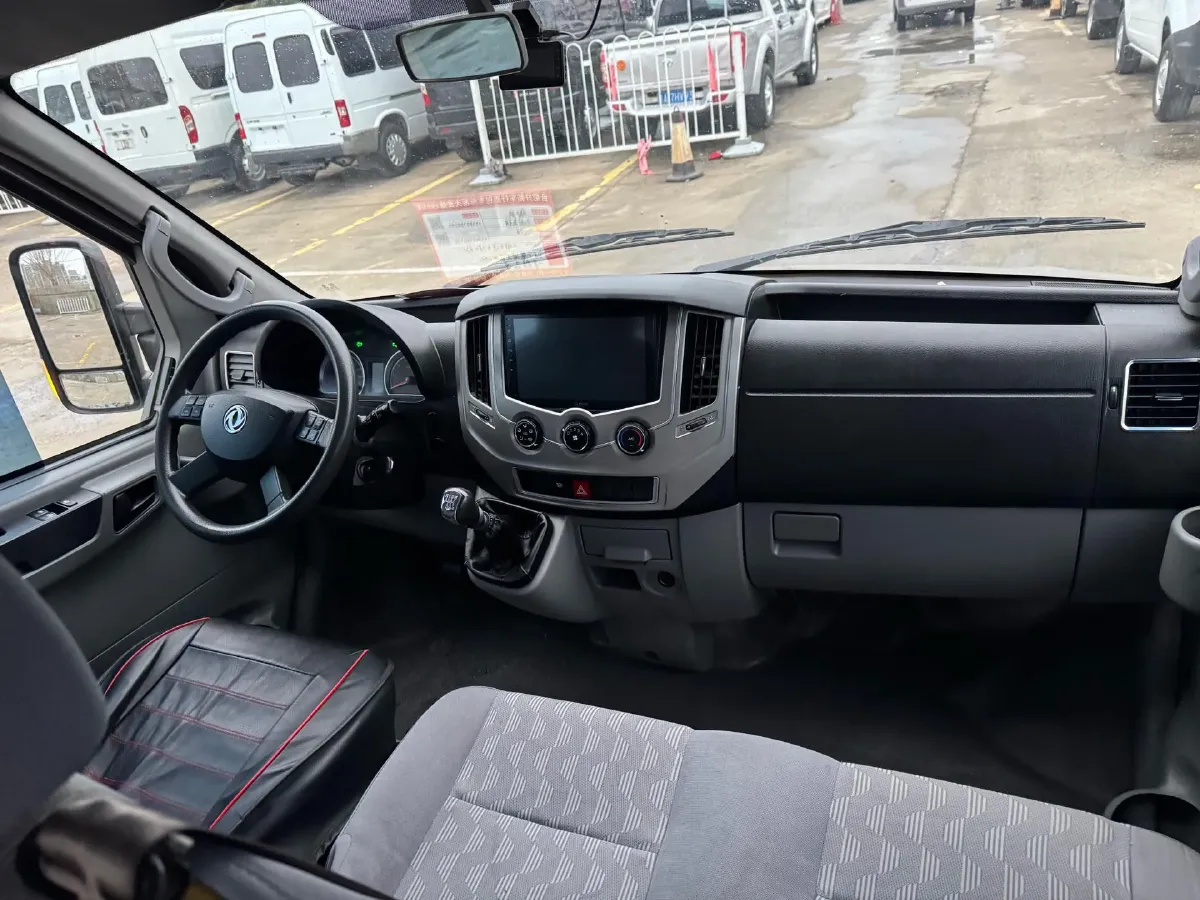 2021 DongFeng DFAC YuFeng 2.5T 136HP L4 6MT,autocango,china used car exporter,china ev exporter,chinese used car exporter,chinese used ev exporter