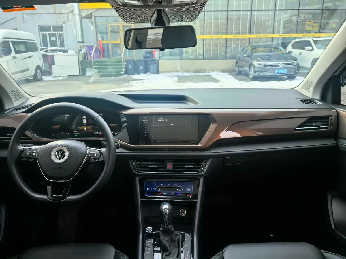 2022 Ford Transit 2.0T 202HP L4 6AT,autocango,china used car exporter,china ev exporter,chinese used car exporter,chinese used ev exporter