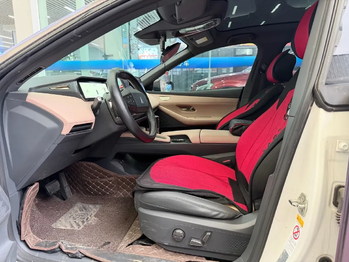 2022 DongFeng Forthing LingZhi EV BEV 68.4KWH,autocango,china used car exporter,china ev exporter,chinese used car exporter,chinese used ev exporter