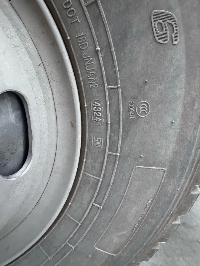 2018 MAXUS XinTu V80 2.5T 136HP L4 6MT,autocango,china used car exporter,china ev exporter,chinese used car exporter,chinese used ev exporter