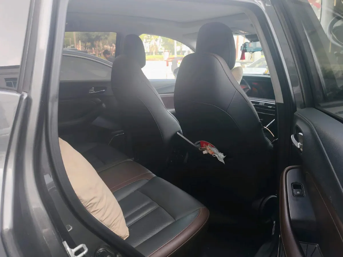 2020 GAC Trumpchi GS4 1.5T 169HP L4 6AT,autocango,china used car exporter,china ev exporter,chinese used car exporter,chinese used ev exporter