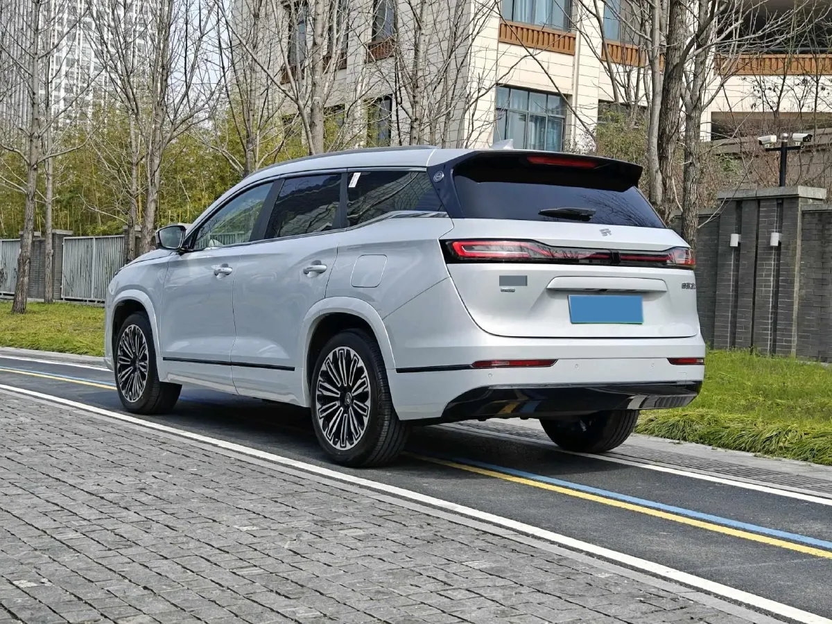 2025 Isuzu Taga EV BEV,autocango,china used car exporter,china ev exporter,chinese used car exporter,chinese used ev exporter