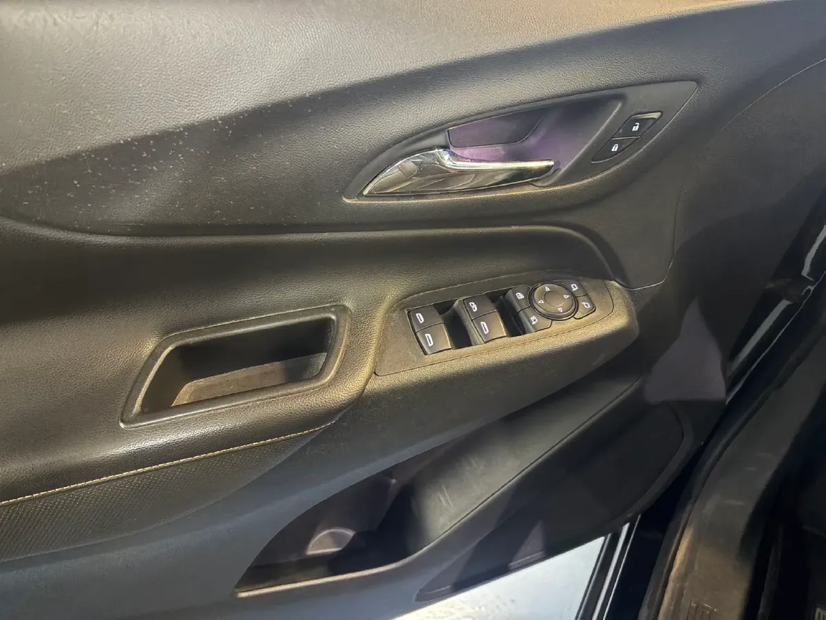 2018 Chevrolet Equinox 2.0T 260HP L4 9AT,autocango,china used car exporter,china ev exporter,chinese used car exporter,chinese used ev exporter