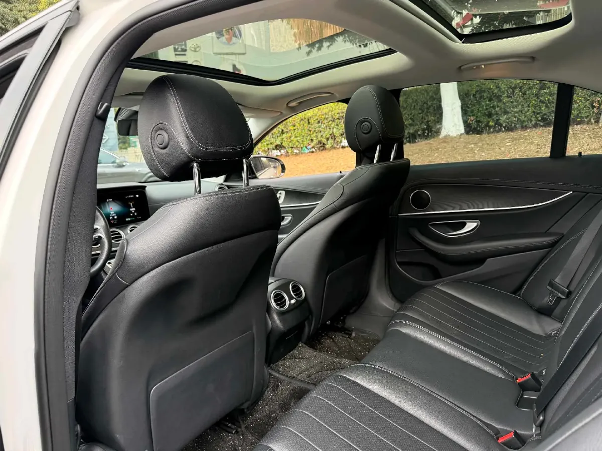 2023 Mercedes-Benz E Class 2.0T 197HP L4 9AT,autocango,china used car exporter,china ev exporter,chinese used car exporter,chinese used ev exporter