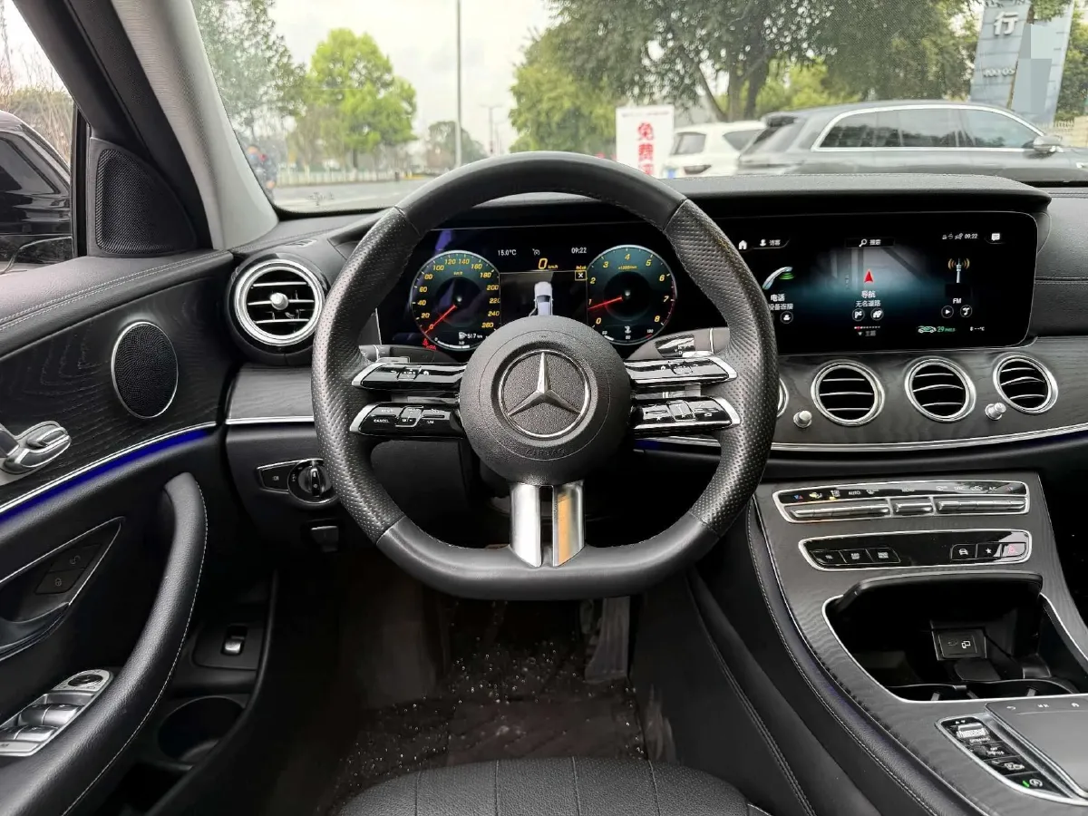 2023 Mercedes-Benz E Class 2.0T 197HP L4 9AT,autocango,china used car exporter,china ev exporter,chinese used car exporter,chinese used ev exporter