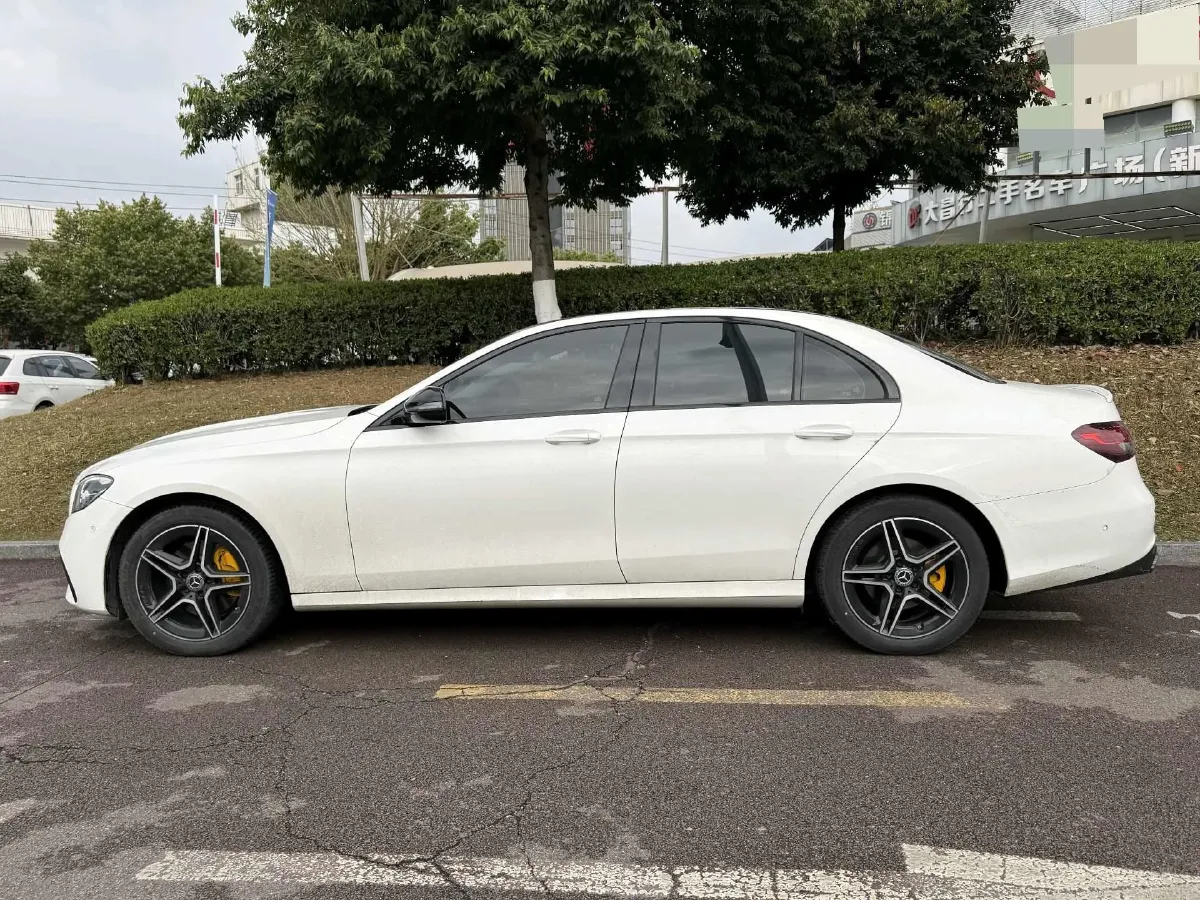 2023 Mercedes-Benz E Class 2.0T 197HP L4 9AT,autocango,china used car exporter,china ev exporter,chinese used car exporter,chinese used ev exporter