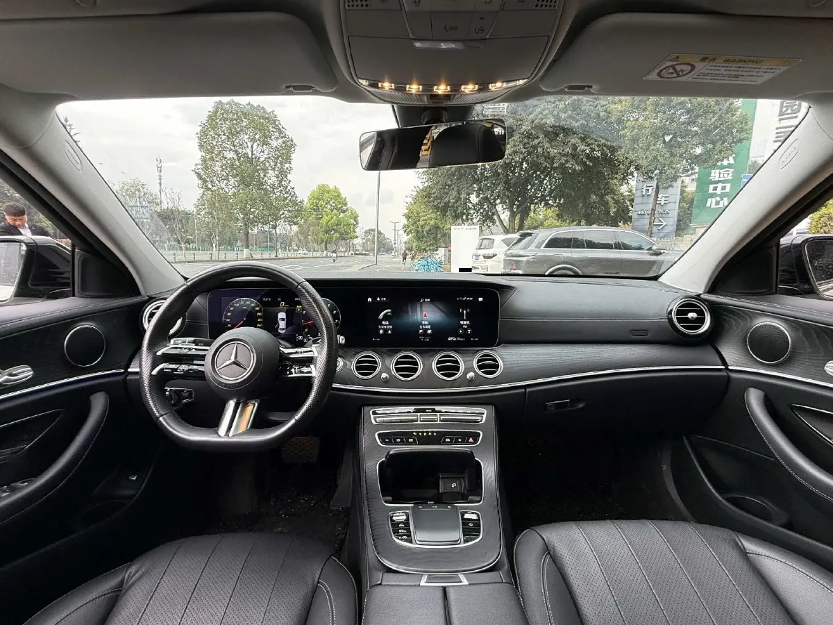 2023 Mercedes-Benz E Class 2.0T 197HP L4 9AT,autocango,china used car exporter,china ev exporter,chinese used car exporter,chinese used ev exporter