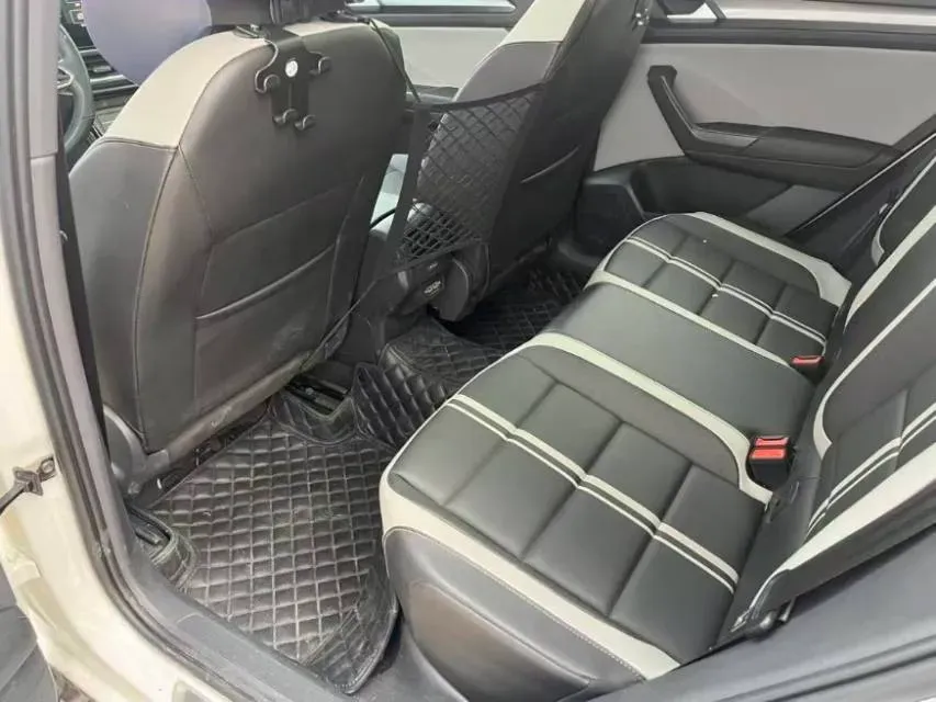 2023 Volkswagen T-Roc 1.5T 160HP L4 7DCT,autocango,china used car exporter,china ev exporter,chinese used car exporter,chinese used ev exporter