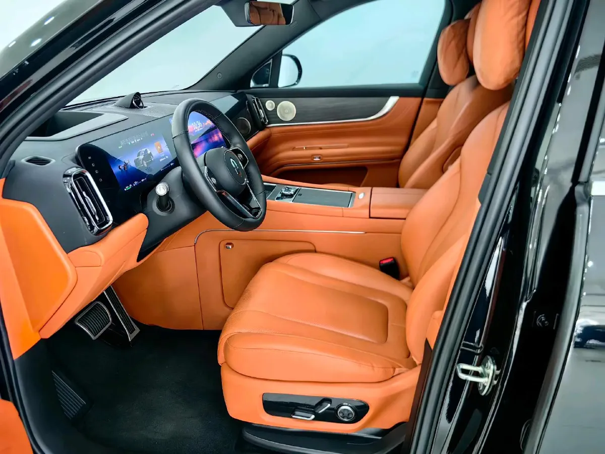 2024 AITO AITO M9 1.5T 152HP L4 REEV 42KWH,autocango,china used car exporter,china ev exporter,chinese used car exporter,chinese used ev exporter