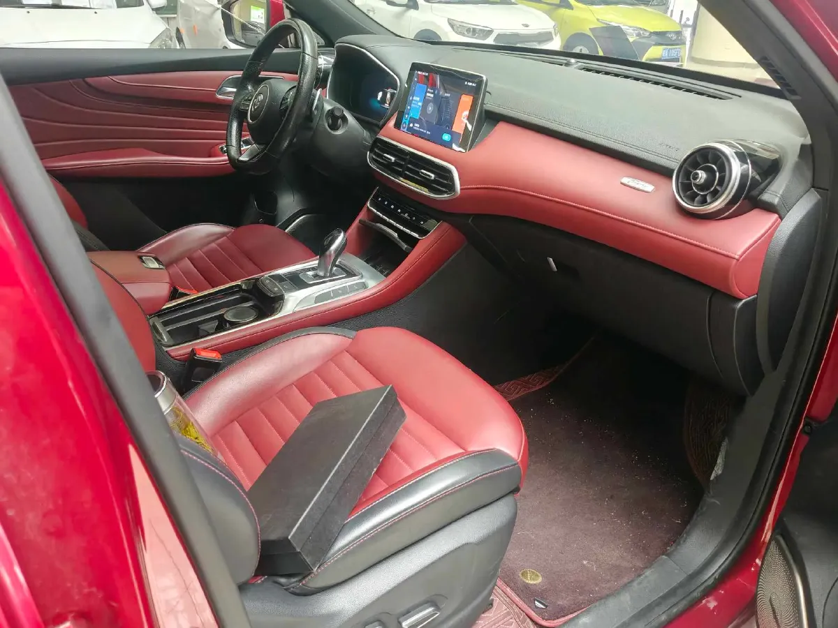 2019 MG HS 2.0T 231HP L4 6DCT,autocango,china used car exporter,china ev exporter,chinese used car exporter,chinese used ev exporter