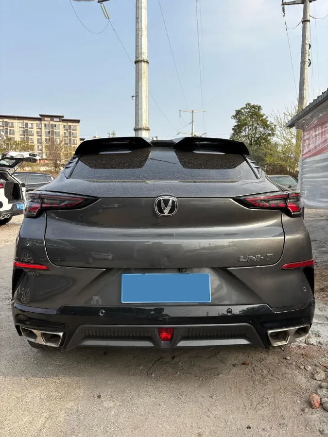 2023 ChangAn UNI-T 1.5T 188HP L4 7DCT,autocango,china used car exporter,china ev exporter,chinese used car exporter,chinese used ev exporter