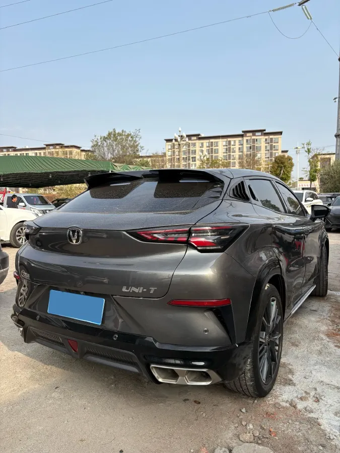 2023 ChangAn UNI-T 1.5T 188HP L4 7DCT,autocango,china used car exporter,china ev exporter,chinese used car exporter,chinese used ev exporter