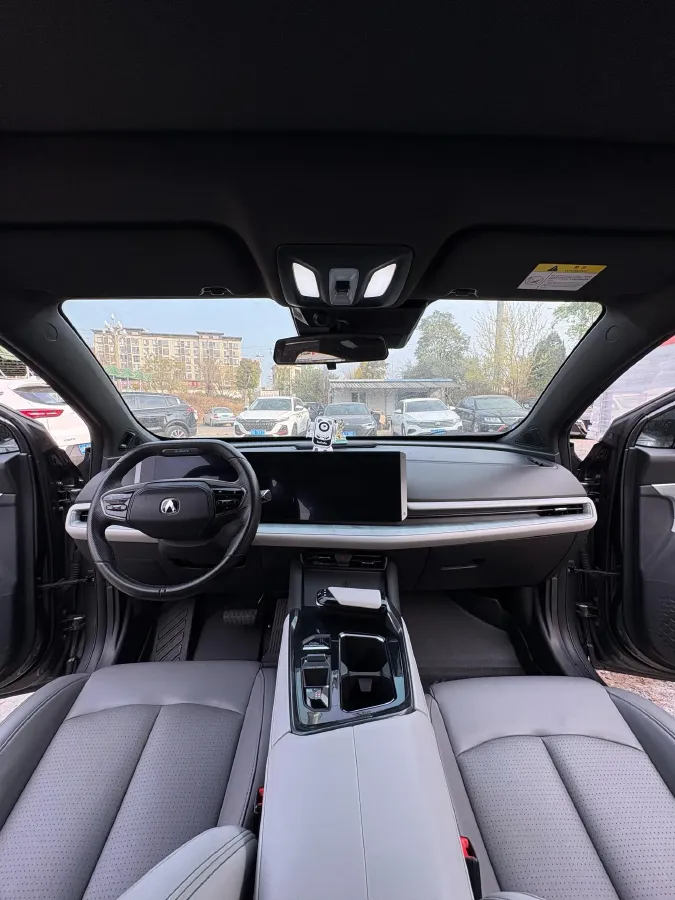 2023 ChangAn UNI-T 1.5T 188HP L4 7DCT,autocango,china used car exporter,china ev exporter,chinese used car exporter,chinese used ev exporter