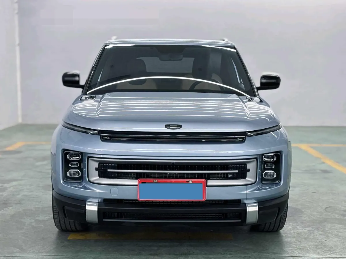 2023 Geely ICON 1.5T 181HP L4 7DCT,autocango,china used car exporter,china ev exporter,chinese used car exporter,chinese used ev exporter