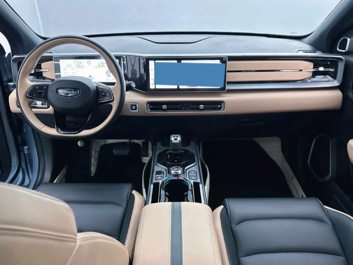 2023 Geely ICON 1.5T 181HP L4 7DCT,autocango,china used car exporter,china ev exporter,chinese used car exporter,chinese used ev exporter