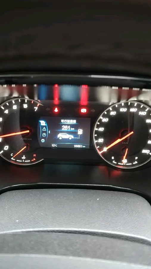 2019 ChangAn CS35 Plus 1.6L 128HP L4 5MT,autocango,china used car exporter,china ev exporter,chinese used car exporter,chinese used ev exporter