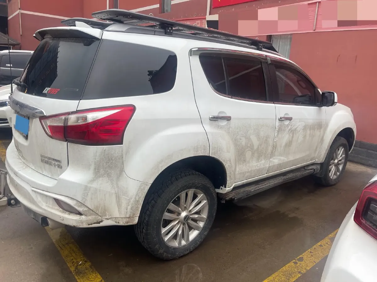 2017 Isuzu Mu-X 3.0T 177HP L4 6AT,autocango,china used car exporter,china ev exporter,chinese used car exporter,chinese used ev exporter