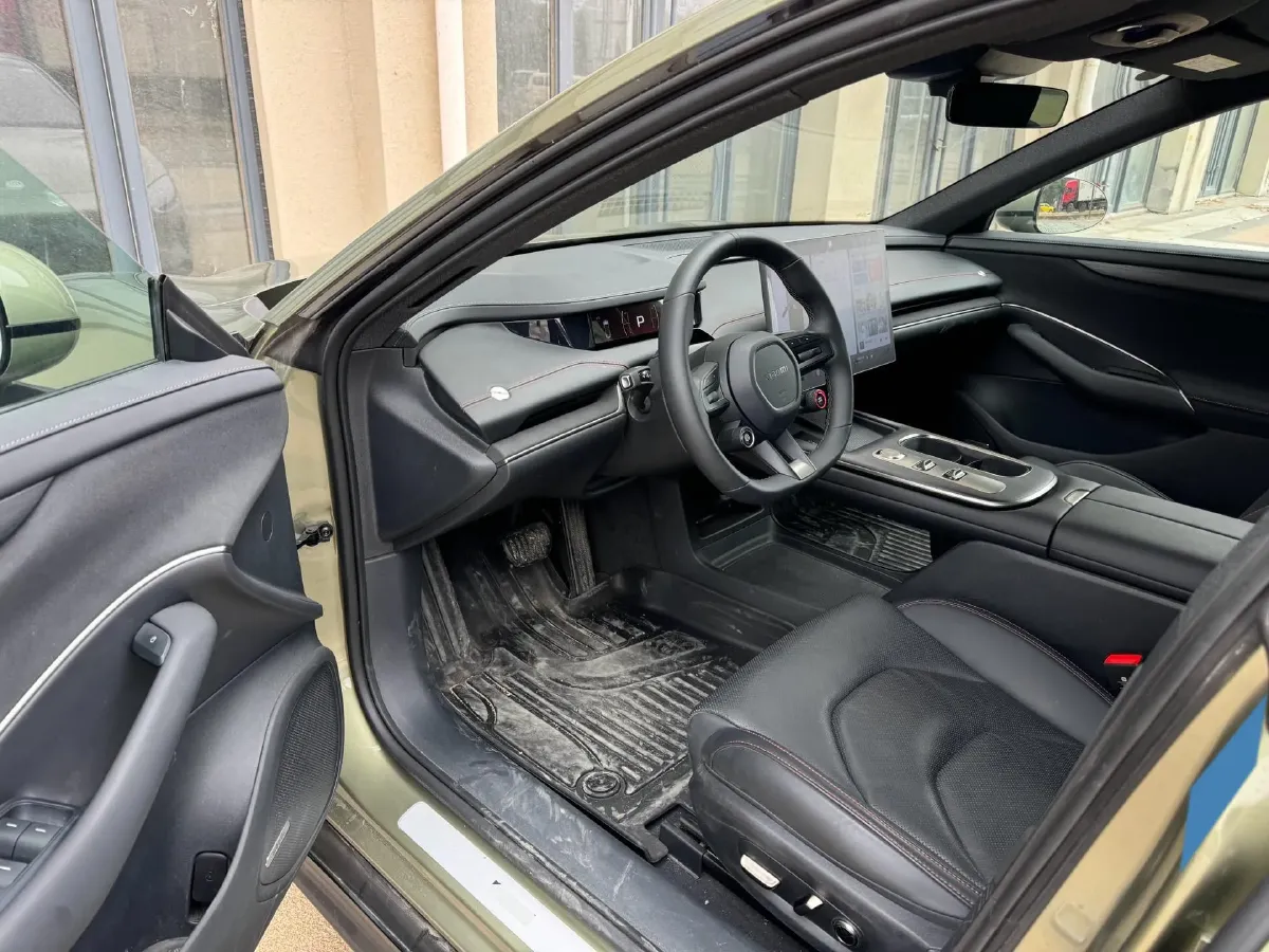 2024 MI SU7 BEV 73.6KWH,autocango,china used car exporter,china ev exporter,chinese used car exporter,chinese used ev exporter