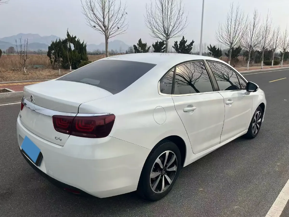 2018 Citroen C4 C-Quatre 1.6L 117HP L4 6AT,autocango,china used car exporter,china ev exporter,chinese used car exporter,chinese used ev exporter