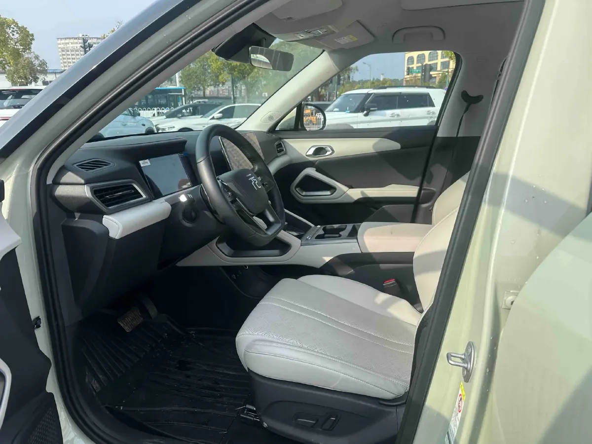 2025 BYD YuanUP BEV 45.12KWH,autocango,china used car exporter,china ev exporter,chinese used car exporter,chinese used ev exporter