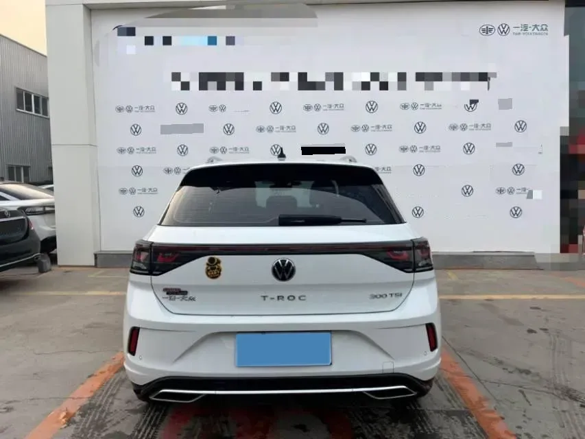 2023 Volkswagen T-Roc 1.5T 160HP L4 7DCT,autocango,china used car exporter,china ev exporter,chinese used car exporter,chinese used ev exporter