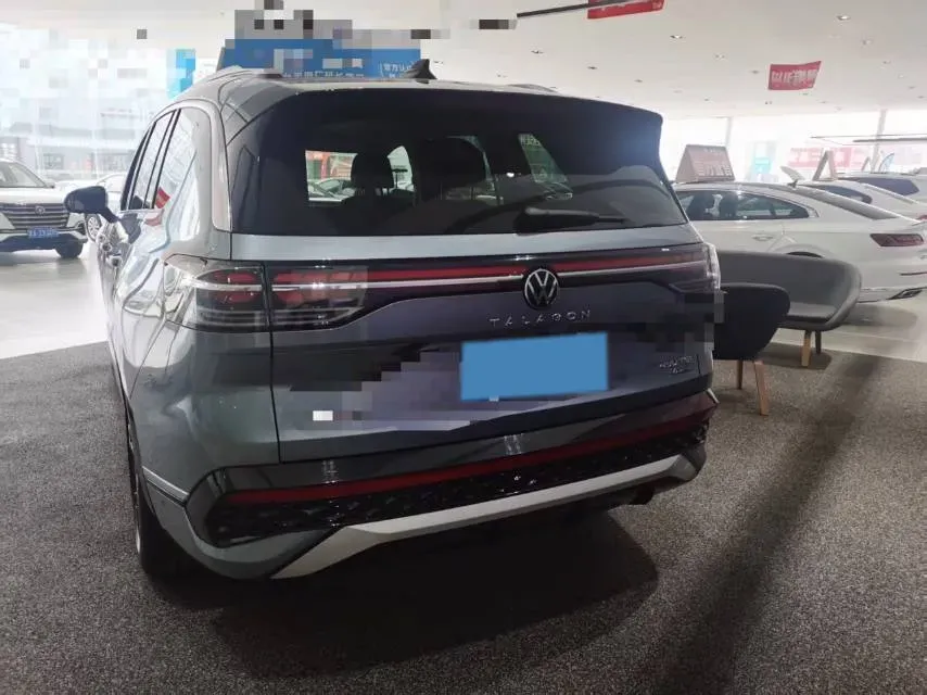 2025 Volkswagen Talagon 2.0T 220HP L4 7DCT,autocango,china used car exporter,china ev exporter,chinese used car exporter,chinese used ev exporter