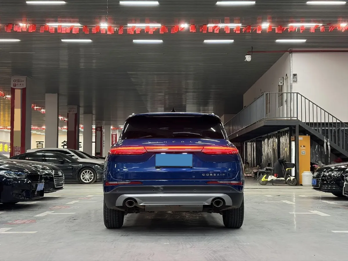 2021 Lincoln Corsair 2.0T 245HP L4 8AT,autocango,china used car exporter,china ev exporter,chinese used car exporter,chinese used ev exporter