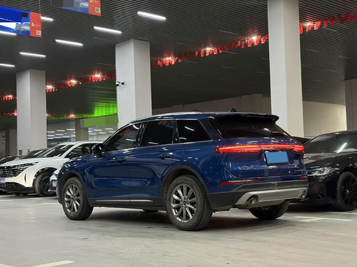 2021 Lincoln Corsair 2.0T 245HP L4 8AT,autocango,china used car exporter,china ev exporter,chinese used car exporter,chinese used ev exporter