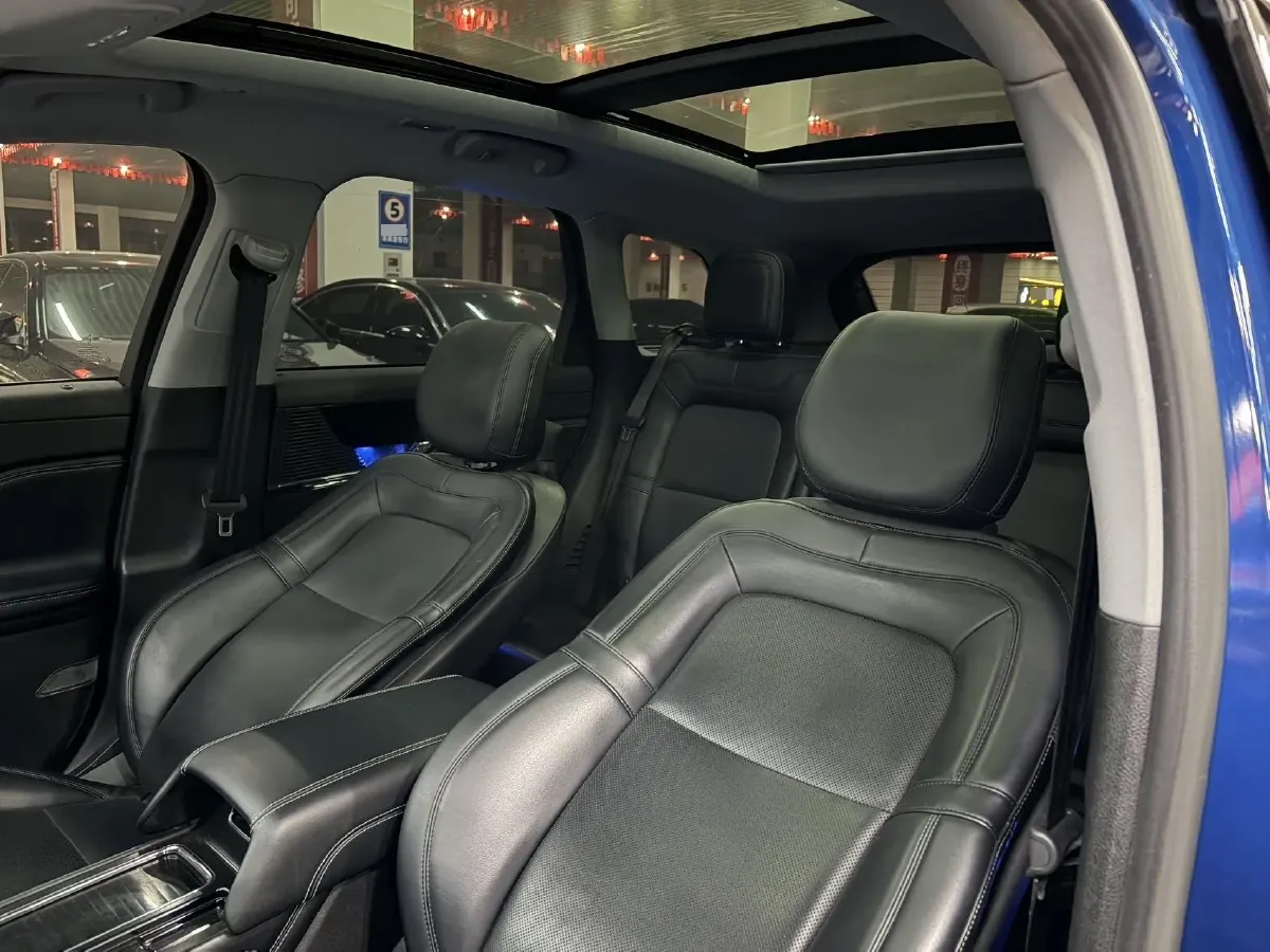 2021 Lincoln Corsair 2.0T 245HP L4 8AT,autocango,china used car exporter,china ev exporter,chinese used car exporter,chinese used ev exporter