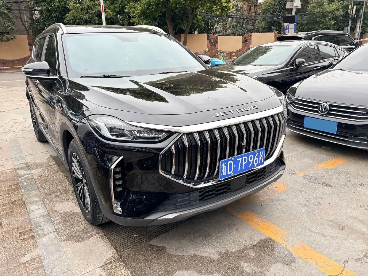 2023 Jetour X70 Plus 1.5T 156HP L4 6MT,autocango,china used car exporter,china ev exporter,chinese used car exporter,chinese used ev exporter