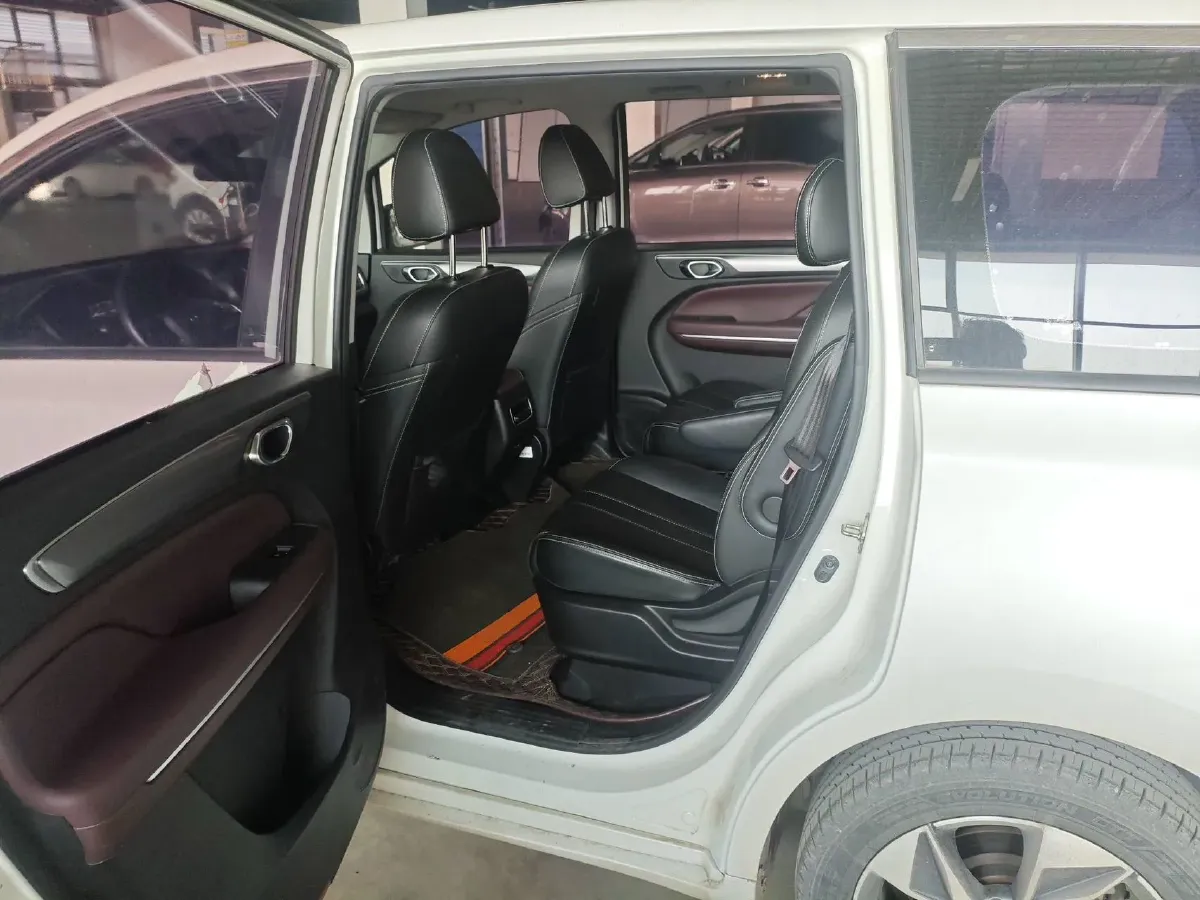 2021 GAC Trumpchi M6 1.5T 169HP L4 7DCT,autocango,china used car exporter,china ev exporter,chinese used car exporter,chinese used ev exporter