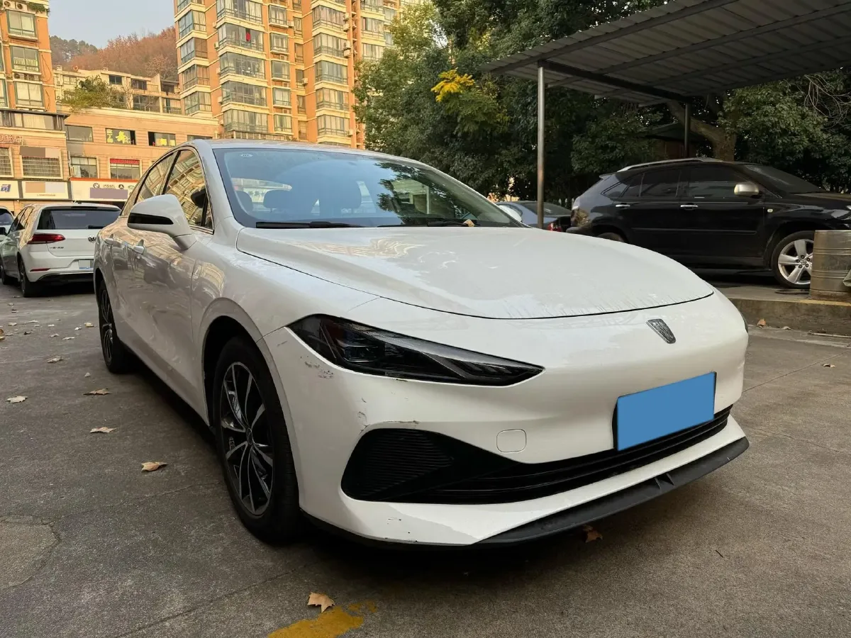 2025 Roewe D7 1.5L 112HP L4 1DHT PHEV 19.7KWH,autocango,china used car exporter,china ev exporter,chinese used car exporter,chinese used ev exporter