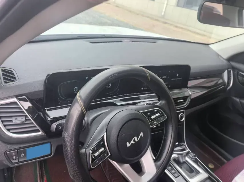 2023 Kia Seltos 1.5L 115HP L4 CVT,autocango,china used car exporter,china ev exporter,chinese used car exporter,chinese used ev exporter
