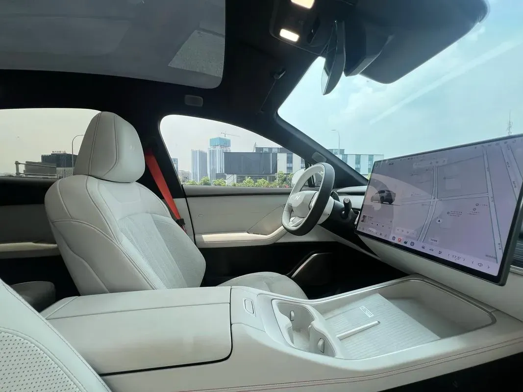 2024 ONVO L60 BEV 60KWH,autocango,china used car exporter,china ev exporter,chinese used car exporter,chinese used ev exporter