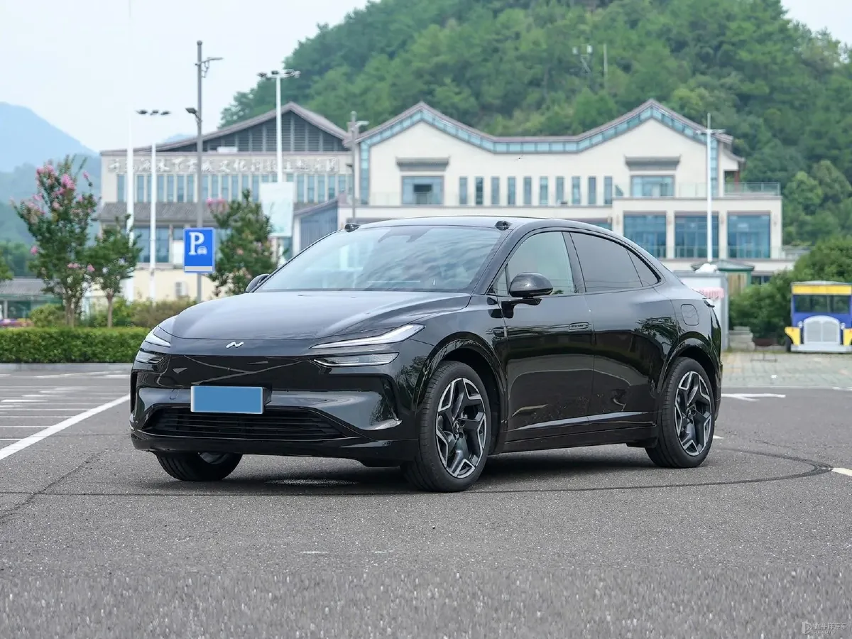 2024 ONVO L60 BEV 60KWH,autocango,china used car exporter,china ev exporter,chinese used car exporter,chinese used ev exporter