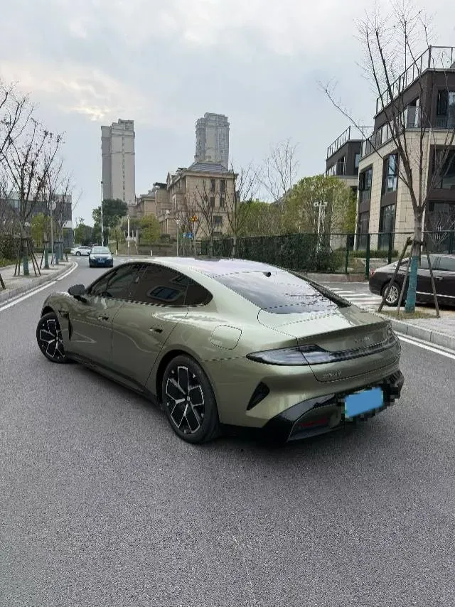 2024 MI SU7 BEV 73.6KWH,autocango,china used car exporter,china ev exporter,chinese used car exporter,chinese used ev exporter