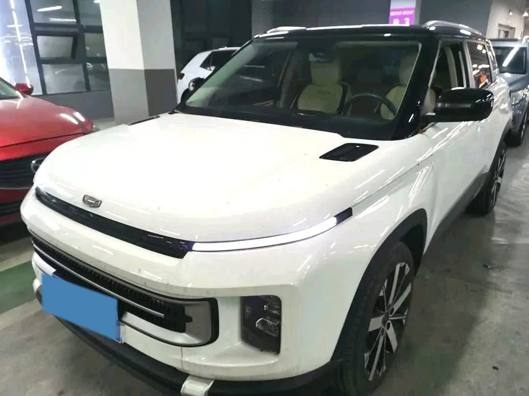 2023 Geely ICON 1.5T 181HP L4 7DCT,autocango,china used car exporter,china ev exporter,chinese used car exporter,chinese used ev exporter