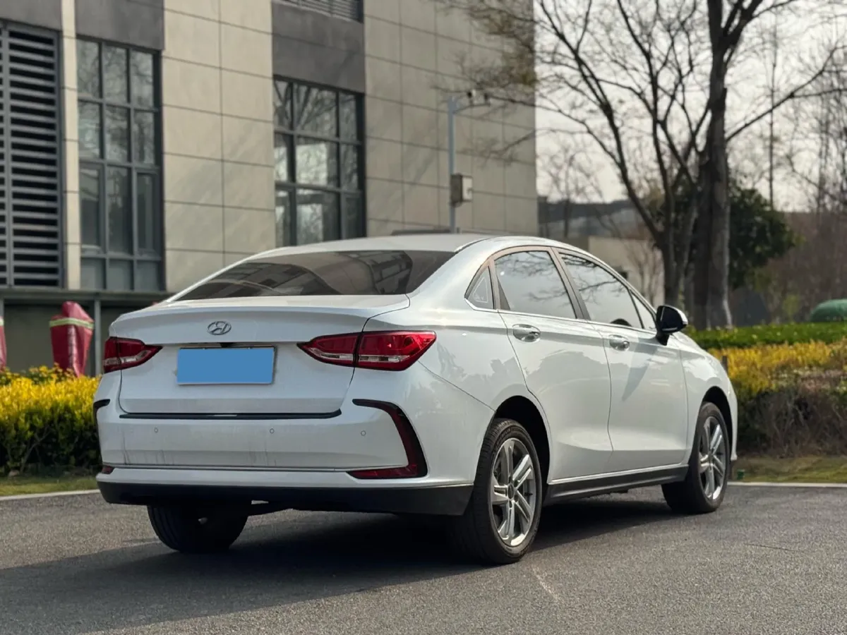 2022 ChangAn UNI-T 1.5T 188HP L4 7DCT,autocango,china used car exporter,china ev exporter,chinese used car exporter,chinese used ev exporter