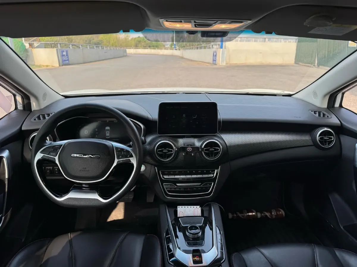 2022 ChangAn UNI-T 1.5T 188HP L4 7DCT,autocango,china used car exporter,china ev exporter,chinese used car exporter,chinese used ev exporter