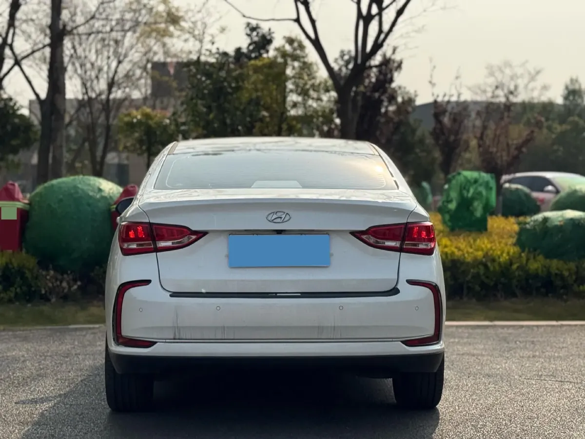 2022 ChangAn UNI-T 1.5T 188HP L4 7DCT,autocango,china used car exporter,china ev exporter,chinese used car exporter,chinese used ev exporter