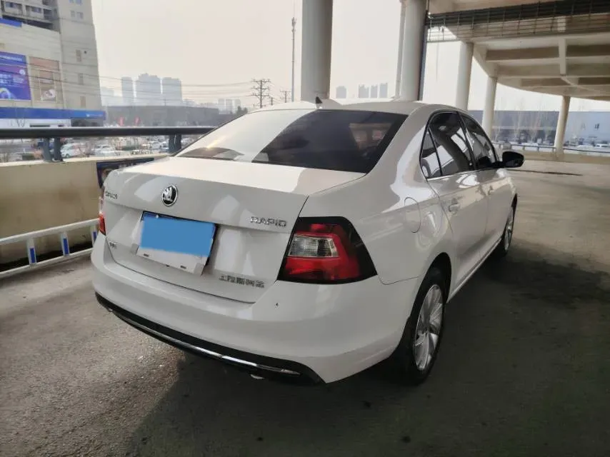 2018 Skoda Rapid 1.6L 110HP L4 6AT,autocango,china used car exporter,china ev exporter,chinese used car exporter,chinese used ev exporter