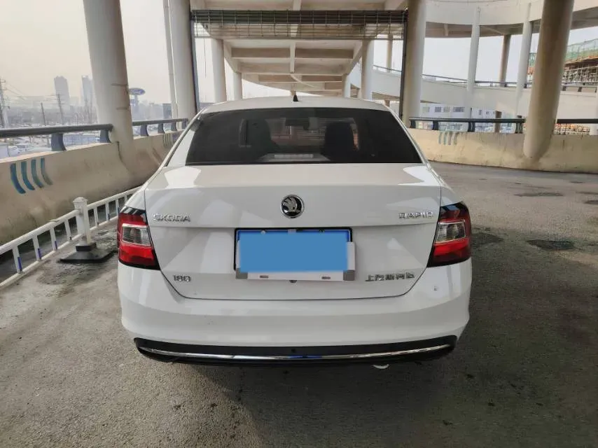 2018 Skoda Rapid 1.6L 110HP L4 6AT,autocango,china used car exporter,china ev exporter,chinese used car exporter,chinese used ev exporter