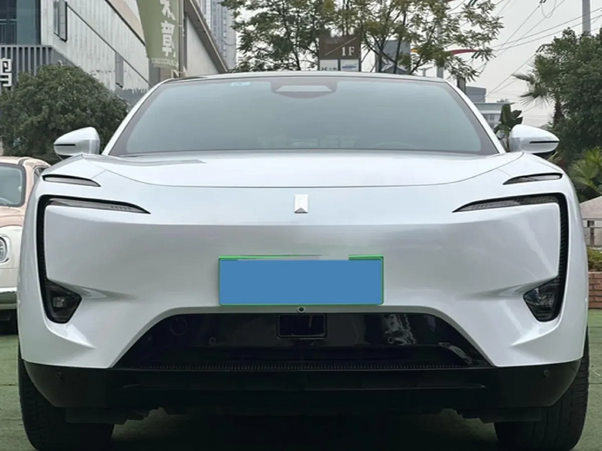 2022 Avatr 11 BEV 90.38KWH,autocango,china used car exporter,china ev exporter,chinese used car exporter,chinese used ev exporter