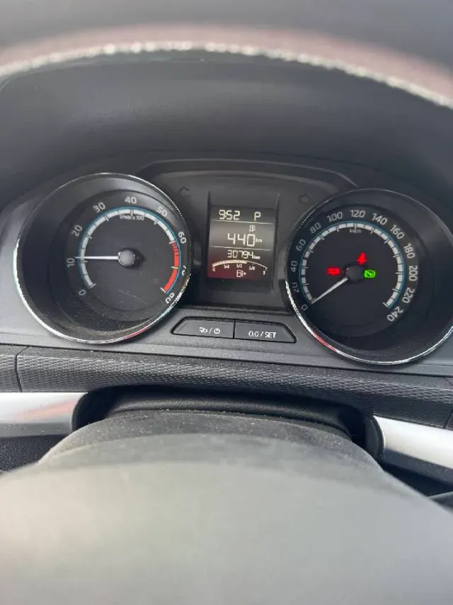 2021 Skoda Kamiq 1.5L 112HP L4 6AT,autocango,china used car exporter,china ev exporter,chinese used car exporter,chinese used ev exporter