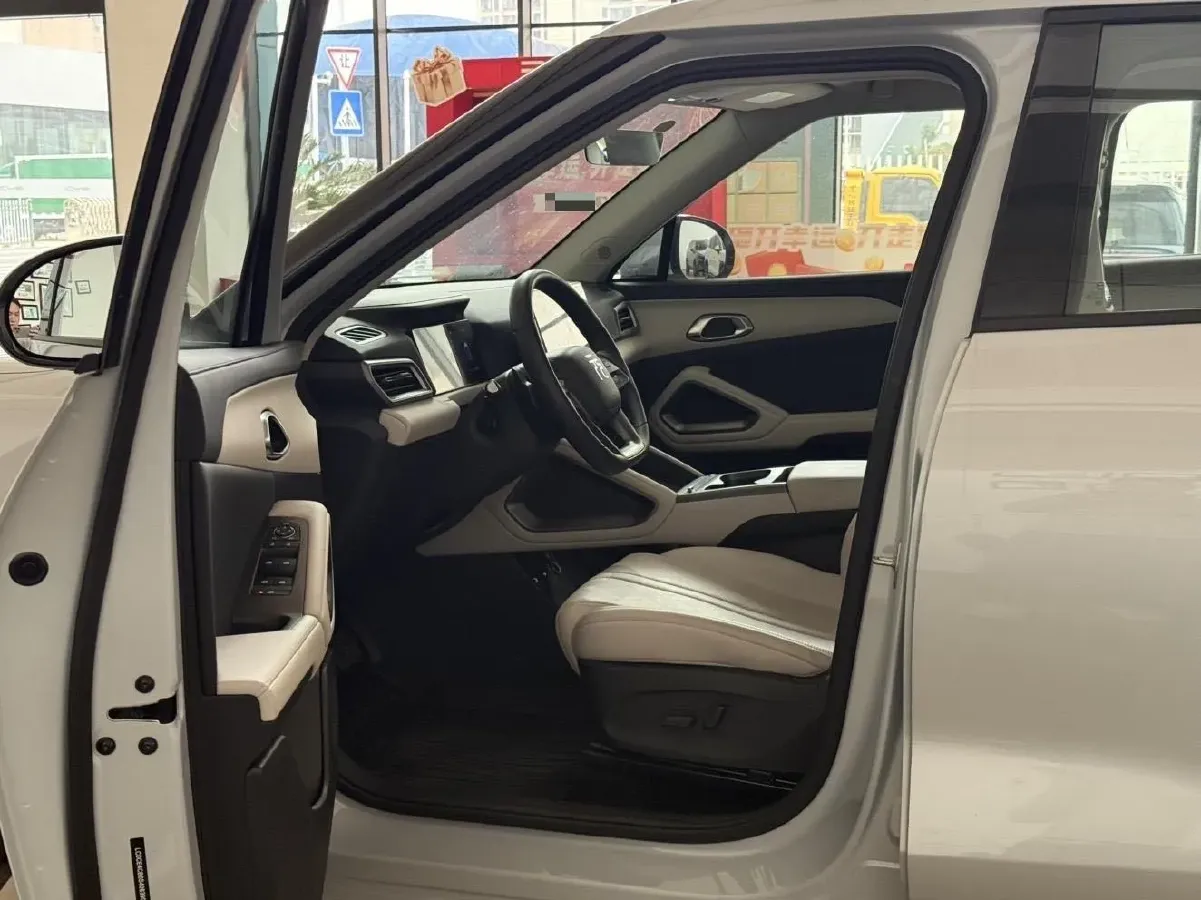 2025 BYD YuanUP BEV 45.12KWH,autocango,china used car exporter,china ev exporter,chinese used car exporter,chinese used ev exporter