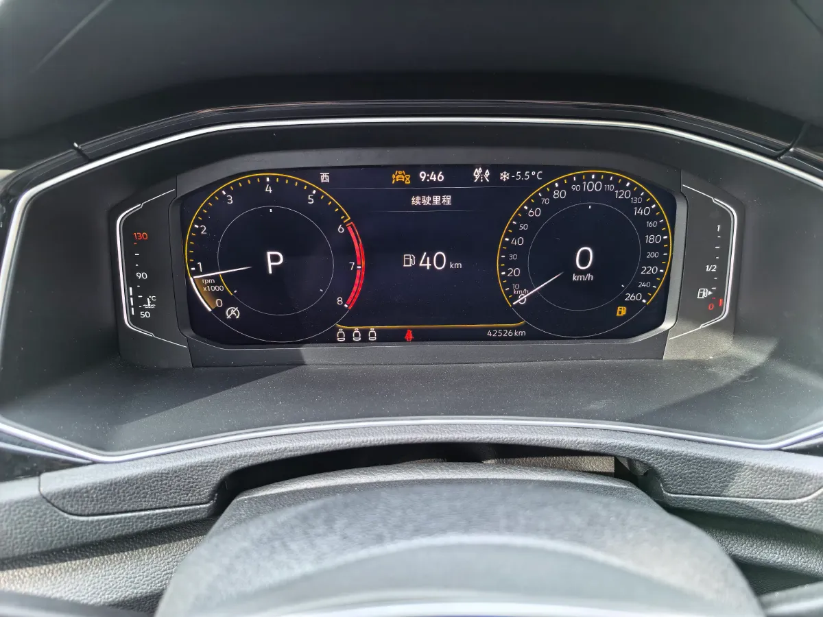 2022 Volkswagen T-Roc 1.4T 150HP L4 7DCT,autocango,china used car exporter,china ev exporter,chinese used car exporter,chinese used ev exporter